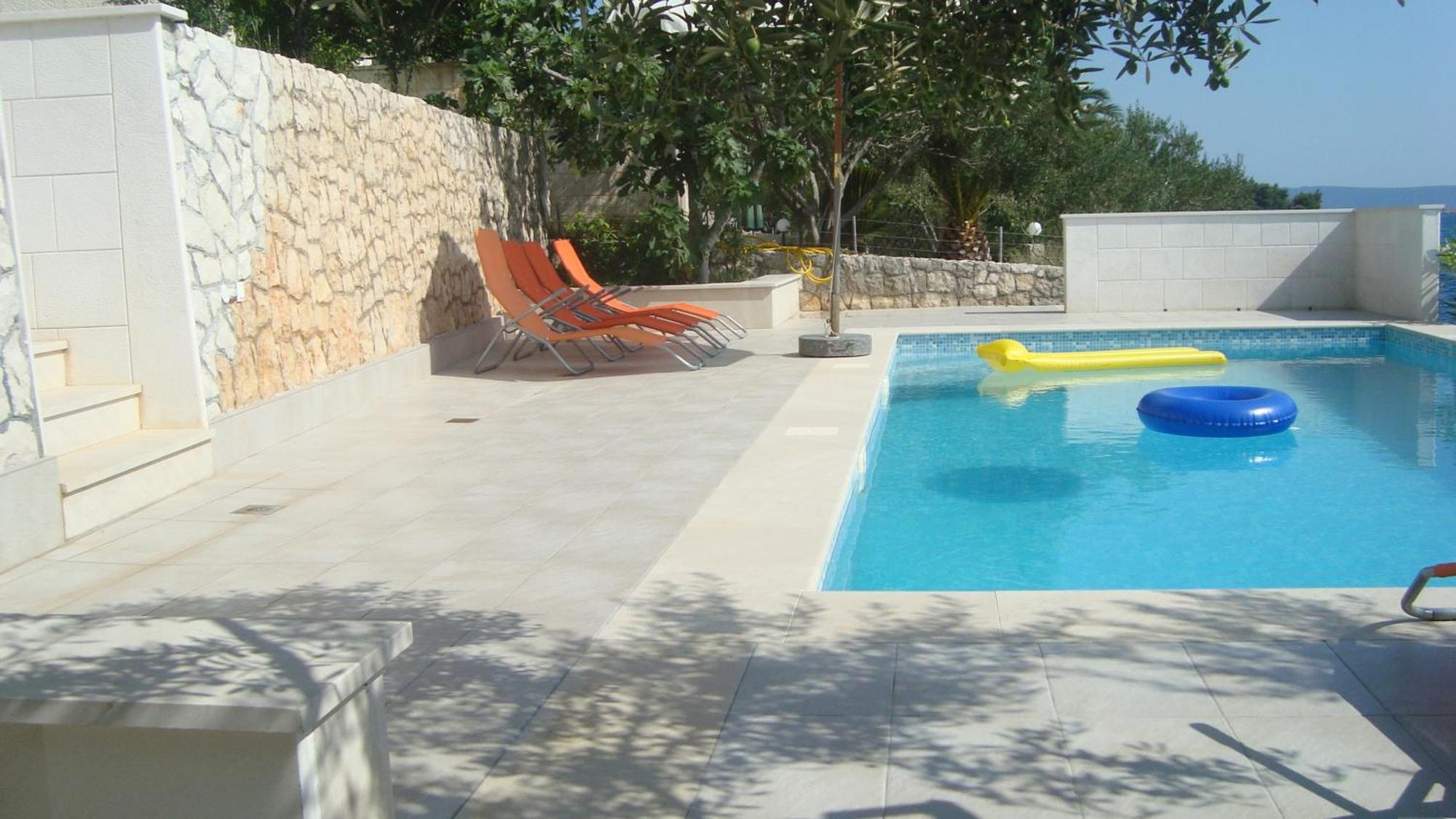 Apartments Niana With Heated Seawater Swimingpool Donji Okrug  Εξωτερικό φωτογραφία